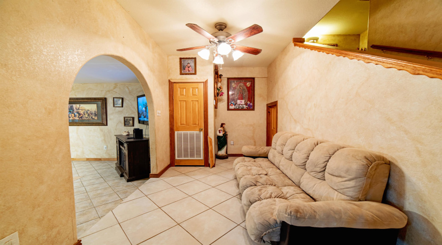4728 Primavera Ln, Laredo, Texas 78046, 4 Bedrooms Bedrooms, 7 Rooms Rooms,3 BathroomsBathrooms,Residential,For Sale,4728 Primavera Ln,20251577 4728 Primavera Ln, Laredo, Texas 78046, 4 Bedrooms Bedrooms, 7 Rooms Rooms,3 BathroomsBathrooms,Residential,For Sale,4728 Primavera Ln,20251577