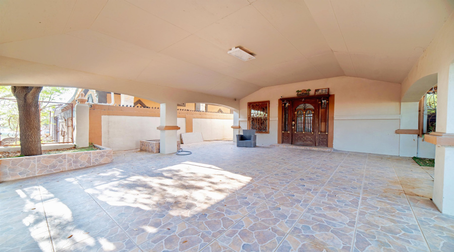 4728 Primavera Ln, Laredo, Texas 78046, 4 Bedrooms Bedrooms, 7 Rooms Rooms,3 BathroomsBathrooms,Residential,For Sale,4728 Primavera Ln,20251577 4728 Primavera Ln, Laredo, Texas 78046, 4 Bedrooms Bedrooms, 7 Rooms Rooms,3 BathroomsBathrooms,Residential,For Sale,4728 Primavera Ln,20251577