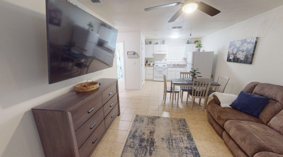 391 Riverside Dr, EAGLE PASS, Texas 78852, 2 Bedrooms Bedrooms, 4 Rooms Rooms,2 BathroomsBathrooms,Residential,For Sale,391 Riverside Dr,20251591 391 Riverside Dr, EAGLE PASS, Texas 78852, 2 Bedrooms Bedrooms, 4 Rooms Rooms,2 BathroomsBathrooms,Residential,For Sale,391 Riverside Dr,20251591