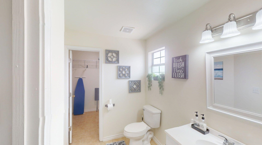 391 Riverside Dr, EAGLE PASS, Texas 78852, 2 Bedrooms Bedrooms, 4 Rooms Rooms,2 BathroomsBathrooms,Residential,For Sale,391 Riverside Dr,20251591 391 Riverside Dr, EAGLE PASS, Texas 78852, 2 Bedrooms Bedrooms, 4 Rooms Rooms,2 BathroomsBathrooms,Residential,For Sale,391 Riverside Dr,20251591