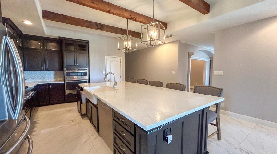 421 Emerald Lake Dr, Laredo, Texas 78041, 4 Bedrooms Bedrooms, 10 Rooms Rooms,3 BathroomsBathrooms,Residential,For Sale,421 Emerald Lake Dr,20251613