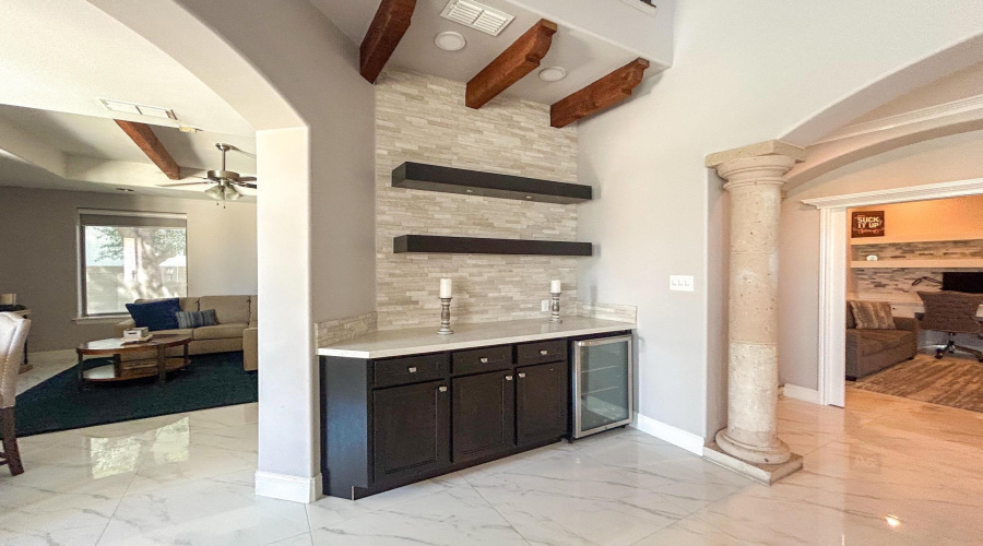 421 Emerald Lake Dr, Laredo, Texas 78041, 4 Bedrooms Bedrooms, 10 Rooms Rooms,3 BathroomsBathrooms,Residential,For Sale,421 Emerald Lake Dr,20251613