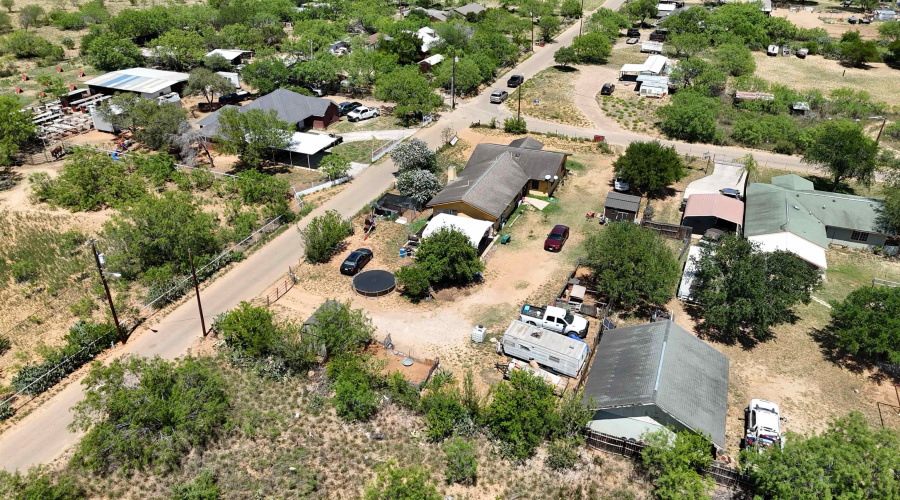 2013 Cedar Ave, Zapata, Texas 78076, 3 Bedrooms Bedrooms, 6 Rooms Rooms,2 BathroomsBathrooms,Residential,For Sale,2013 Cedar Ave,20251616