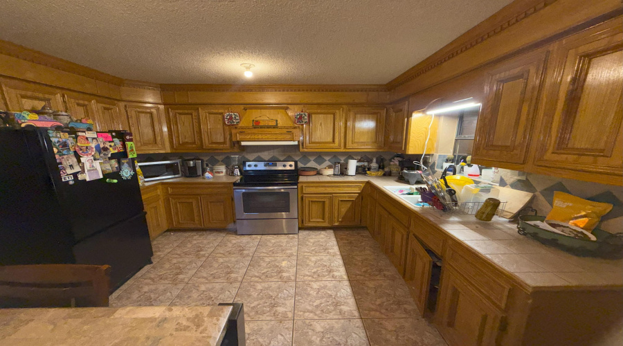 2013 Cedar Ave, Zapata, Texas 78076, 3 Bedrooms Bedrooms, 6 Rooms Rooms,2 BathroomsBathrooms,Residential,For Sale,2013 Cedar Ave,20251616