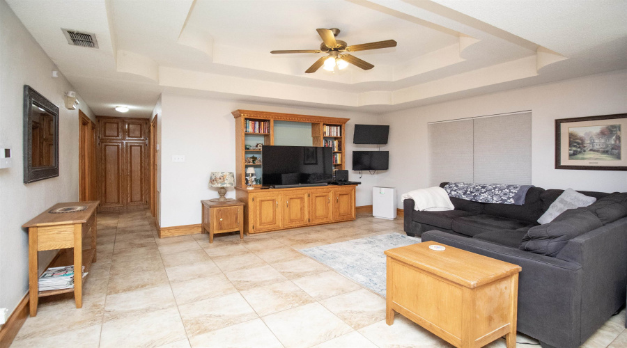 183 Vista Hermosa, Zapata, Texas 78076, 5 Bedrooms Bedrooms, 6 Rooms Rooms,3 BathroomsBathrooms,Residential,For Sale,183 Vista Hermosa,20251671