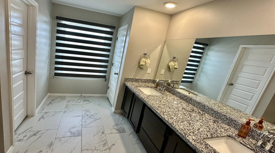 4215 Lorisa, Laredo, Texas 78046, 3 Bedrooms Bedrooms, 3 Rooms Rooms,2 BathroomsBathrooms,Residential,For Sale,4215 Lorisa,20251686