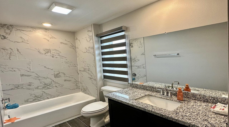 4215 Lorisa, Laredo, Texas 78046, 3 Bedrooms Bedrooms, 3 Rooms Rooms,2 BathroomsBathrooms,Residential,For Sale,4215 Lorisa,20251686