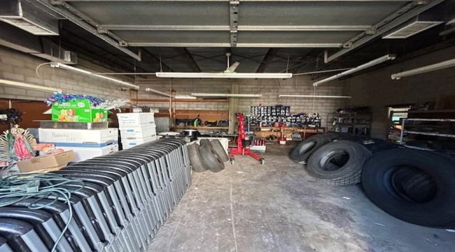 1910 San Bernardo Ave, LAREDO, Texas 78040, 1 Room Rooms,1 BathroomBathrooms,Commercial retail/office,For Sale,1910 San Bernardo Ave,20251688