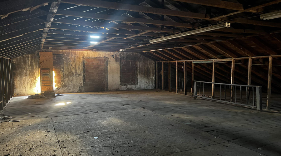 1910 San Bernardo Ave, LAREDO, Texas 78040, 1 Room Rooms,1 BathroomBathrooms,Commercial retail/office,For Sale,1910 San Bernardo Ave,20251688