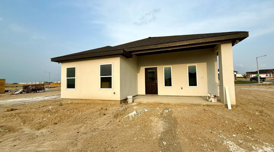 5808 Tavo Dr., Laredo, Texas 78045, 3 Bedrooms Bedrooms, 5 Rooms Rooms,2 BathroomsBathrooms,Residential,For Sale,5808 Tavo Dr.,20251708