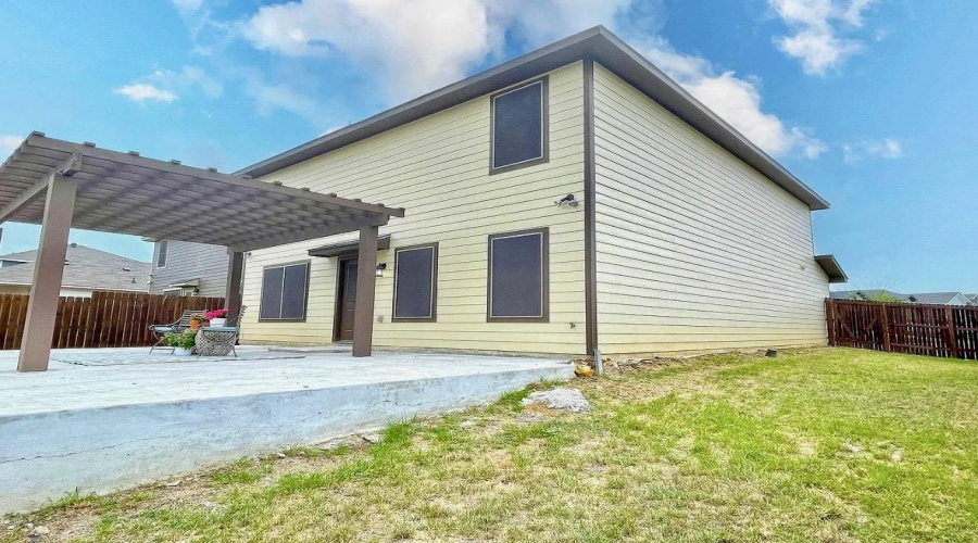 5527 Palestine Dr, Laredo, Texas 78046, 3 Bedrooms Bedrooms, 6 Rooms Rooms,2 BathroomsBathrooms,Residential,For Sale,5527 Palestine Dr,20251723