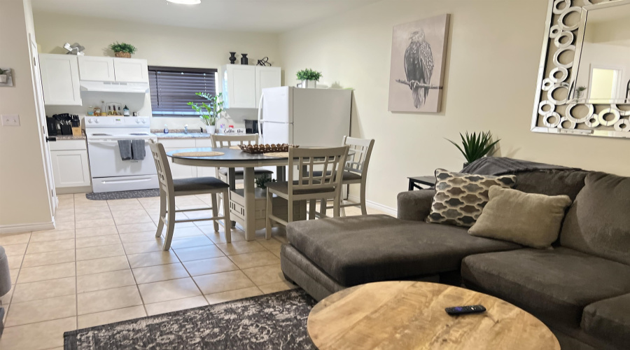 391 Riverside Dr, EAGLE PASS, Texas 78852, 2 Bedrooms Bedrooms, 4 Rooms Rooms,2 BathroomsBathrooms,Residential,For Sale,391 Riverside Dr,20251763