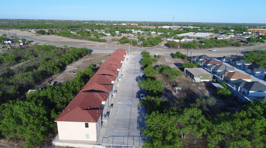 391 Riverside Dr, EAGLE PASS, Texas 78852, 2 Bedrooms Bedrooms, 4 Rooms Rooms,2 BathroomsBathrooms,Residential,For Sale,391 Riverside Dr,20251763