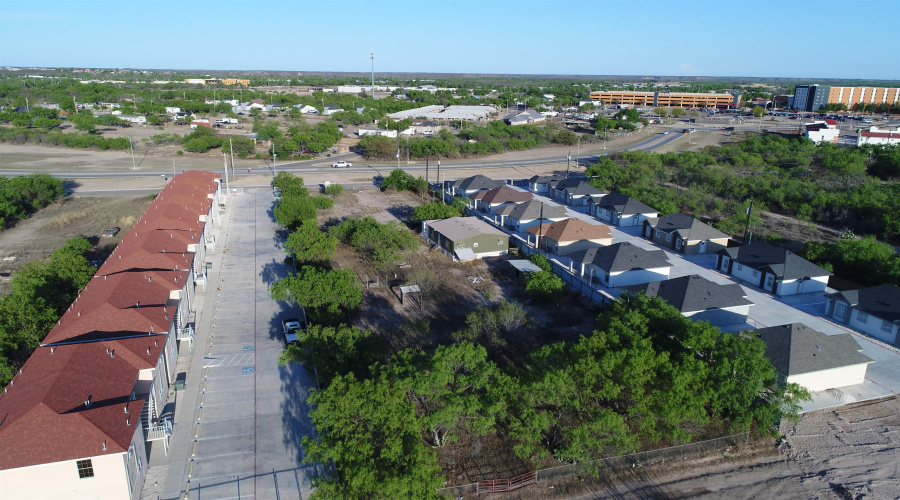 391 Riverside Dr, EAGLE PASS, Texas 78852, 2 Bedrooms Bedrooms, 4 Rooms Rooms,2 BathroomsBathrooms,Residential,For Sale,391 Riverside Dr,20251763