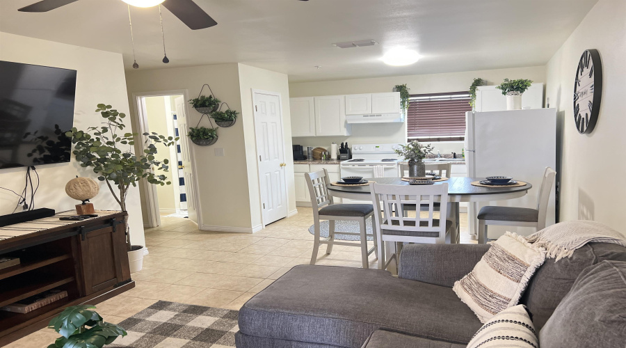 391 Riverside Dr, EAGLE PASS, Texas 78852, 2 Bedrooms Bedrooms, 4 Rooms Rooms,2 BathroomsBathrooms,Residential,For Sale,391 Riverside Dr,20251768