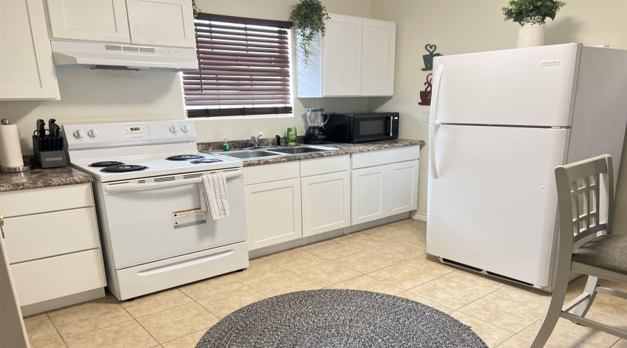 391 Riverside Dr, EAGLE PASS, Texas 78852, 2 Bedrooms Bedrooms, 4 Rooms Rooms,2 BathroomsBathrooms,Residential,For Sale,391 Riverside Dr,20251768