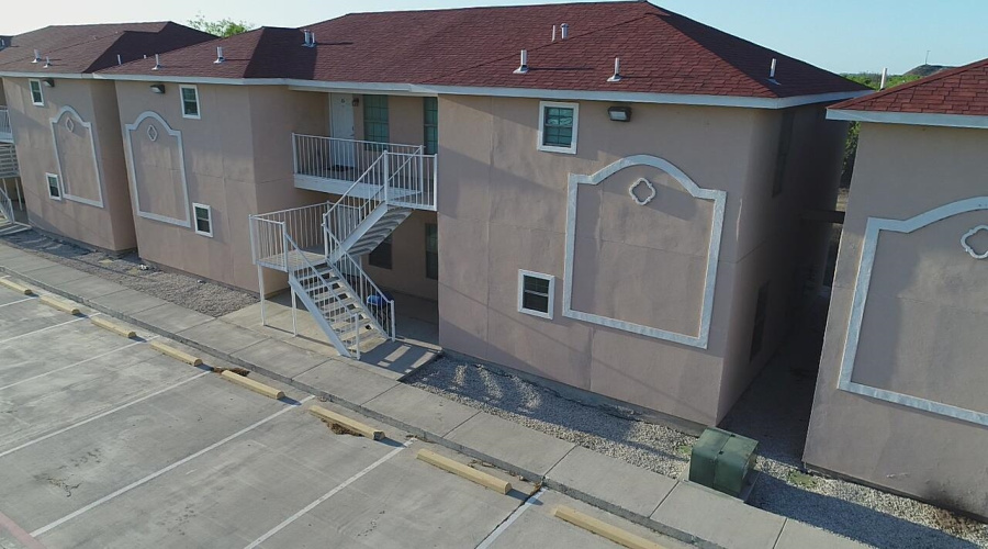 391 Riverside Dr, EAGLE PASS, Texas 78852, 2 Bedrooms Bedrooms, 4 Rooms Rooms,2 BathroomsBathrooms,Residential,For Sale,391 Riverside Dr,20251768