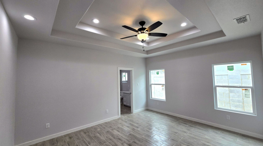 2909 Bayard St, Laredo, Texas 78041-212, 3 Bedrooms Bedrooms, 5 Rooms Rooms,2 BathroomsBathrooms,Residential,For Sale,2909 Bayard St,20250764