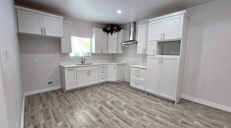 2909 Bayard St, Laredo, Texas 78041-212, 3 Bedrooms Bedrooms, 5 Rooms Rooms,2 BathroomsBathrooms,Residential,For Sale,2909 Bayard St,20250764