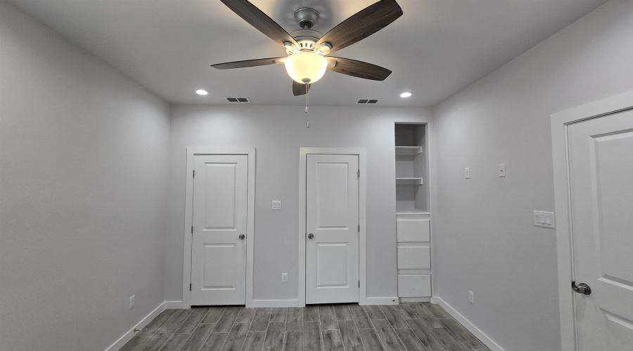 2909 Bayard St, Laredo, Texas 78041-212, 3 Bedrooms Bedrooms, 5 Rooms Rooms,2 BathroomsBathrooms,Residential,For Sale,2909 Bayard St,20250764