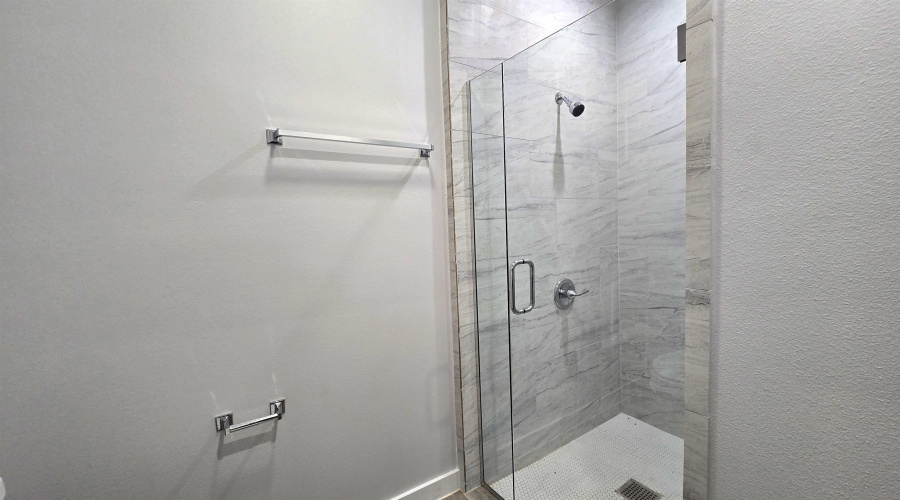 2909 Bayard St, Laredo, Texas 78041-212, 3 Bedrooms Bedrooms, 5 Rooms Rooms,2 BathroomsBathrooms,Residential,For Sale,2909 Bayard St,20250766