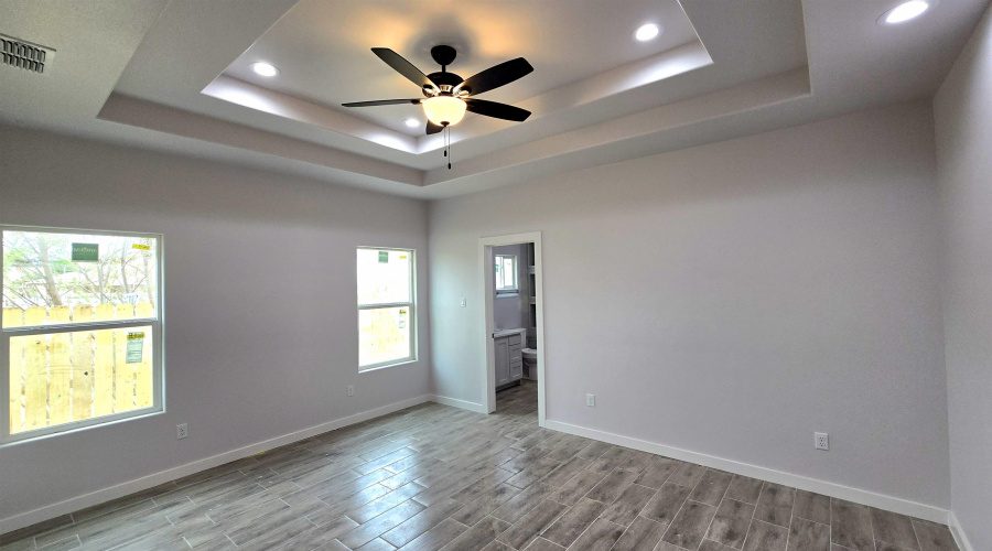 2909 Bayard St, Laredo, Texas 78041-212, 3 Bedrooms Bedrooms, 5 Rooms Rooms,2 BathroomsBathrooms,Residential,For Sale,2909 Bayard St,20250766