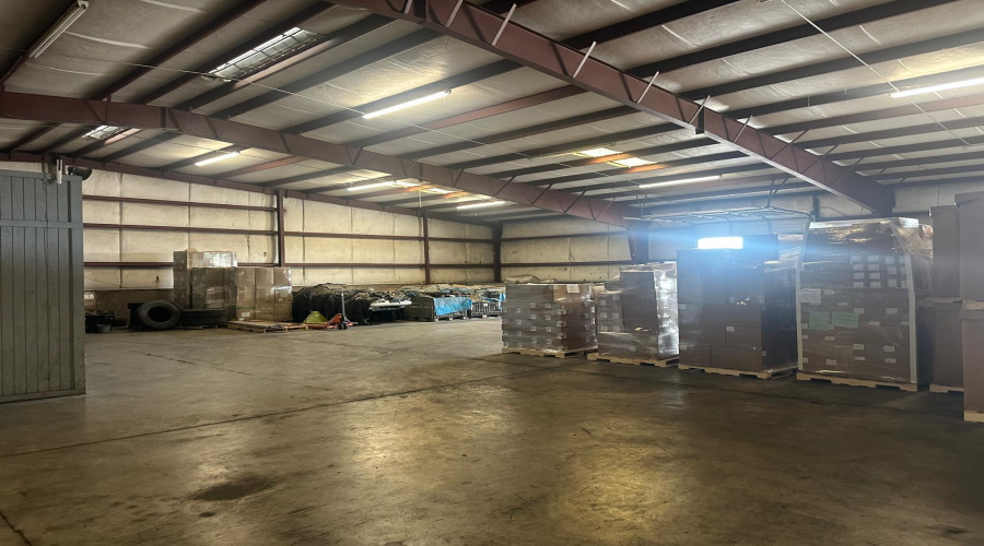 14202 Business Ave, Laredo, Texas 78045-7, 1 Bedroom Bedrooms, 11 Rooms Rooms,2 BathroomsBathrooms,Commercial/industrial,For Rent,14202 Business Ave,20251795
