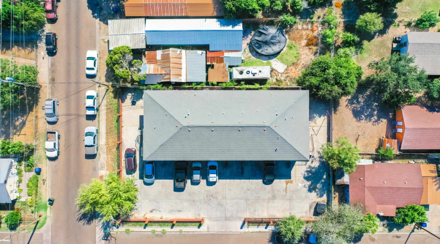 2220 Santa Cleotilde Ave, LAREDO, Texas 78040, ,Multi-family,For Sale,2220 Santa Cleotilde Ave,20251815