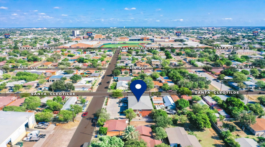 2220 Santa Cleotilde Ave, LAREDO, Texas 78040, ,Multi-family,For Sale,2220 Santa Cleotilde Ave,20251815