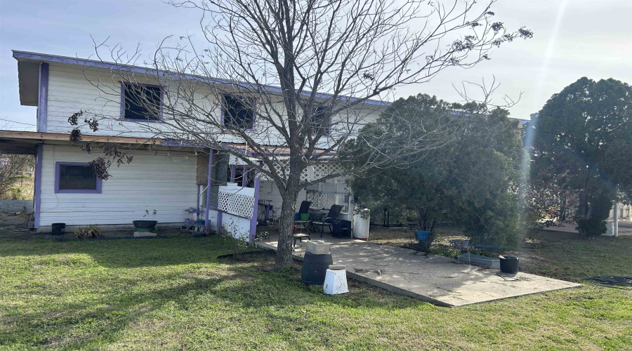 5507 E Saunders St, Laredo, Texas 78041, 1 Bedroom Bedrooms, 6 Rooms Rooms,3 BathroomsBathrooms,Commercial/industrial,For Sale,5507 E Saunders St,20240451