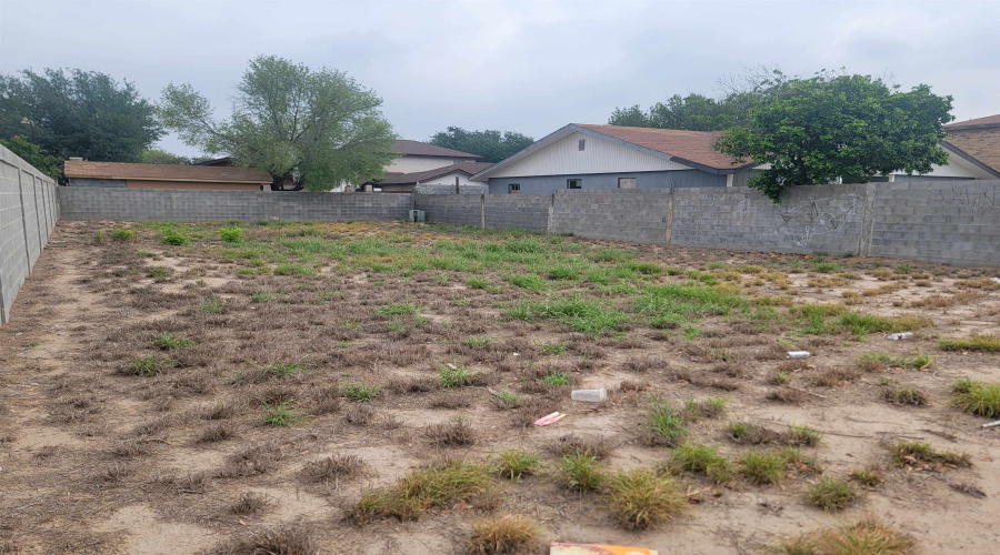 220 Segovia Dr, Laredo, Texas 78046, ,Land,For Sale,220 Segovia Dr,20251910