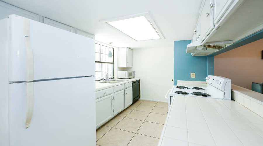 5500 McPherson Rd, Laredo, Texas 78045, 3 Bedrooms Bedrooms, 5 Rooms Rooms,2 BathroomsBathrooms,Residential,For Sale,5500 McPherson Rd,20251980