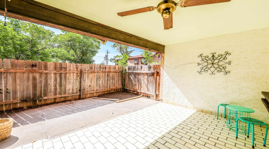 5500 McPherson Rd, Laredo, Texas 78045, 3 Bedrooms Bedrooms, 5 Rooms Rooms,2 BathroomsBathrooms,Residential,For Sale,5500 McPherson Rd,20251980