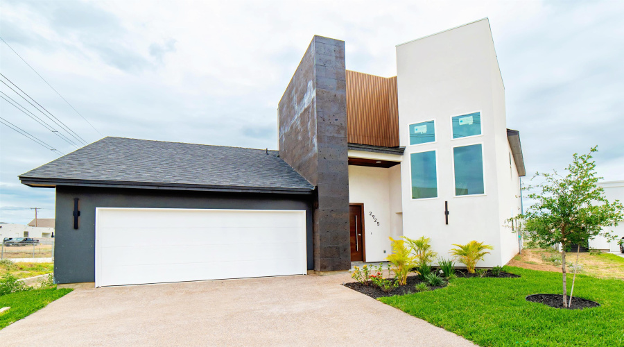2925 Piedmont St, Laredo, Texas 78045, 4 Bedrooms Bedrooms, 4 Rooms Rooms,3 BathroomsBathrooms,Residential,For Sale,2925 Piedmont St,20252020 2925 Piedmont St, Laredo, Texas 78045, 4 Bedrooms Bedrooms, 4 Rooms Rooms,3 BathroomsBathrooms,Residential,For Sale,2925 Piedmont St,20252020