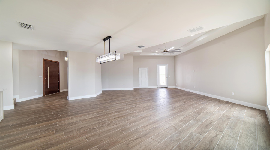 2925 Piedmont St, Laredo, Texas 78045, 4 Bedrooms Bedrooms, 4 Rooms Rooms,3 BathroomsBathrooms,Residential,For Sale,2925 Piedmont St,20252020 2925 Piedmont St, Laredo, Texas 78045, 4 Bedrooms Bedrooms, 4 Rooms Rooms,3 BathroomsBathrooms,Residential,For Sale,2925 Piedmont St,20252020