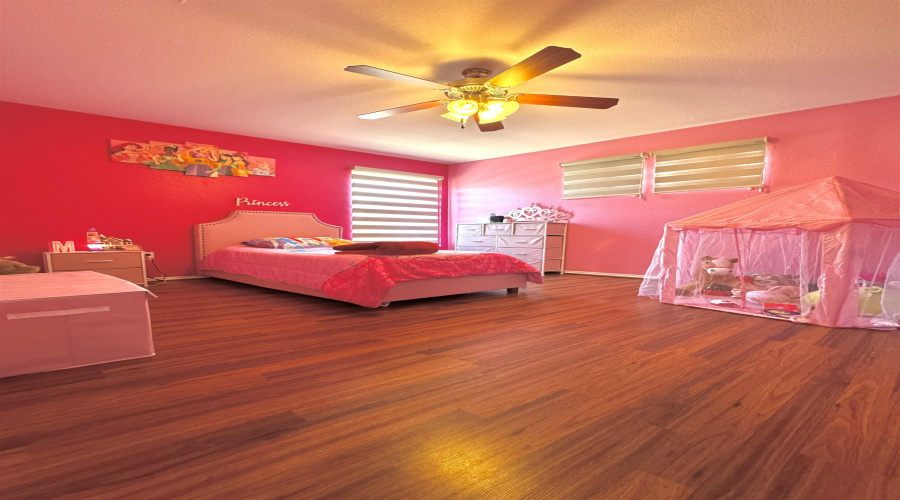 330 Kahlo Lp, Laredo, Texas 78045, 4 Bedrooms Bedrooms, 7 Rooms Rooms,3 BathroomsBathrooms,Residential,For Sale,330 Kahlo Lp,20252030