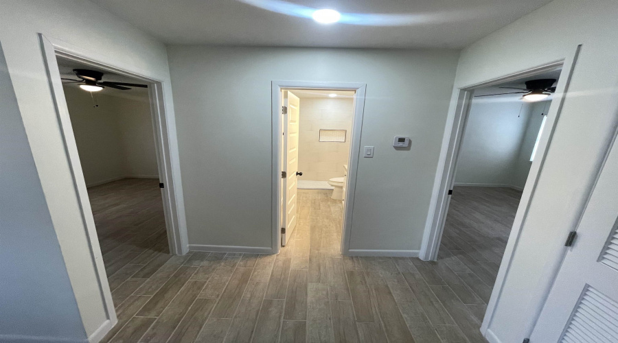 3005 E Price St, LAREDO, Texas 78043, 2 Bedrooms Bedrooms, 5 Rooms Rooms,1 BathroomBathrooms,Residential,For Rent,3005 E Price St,20252046