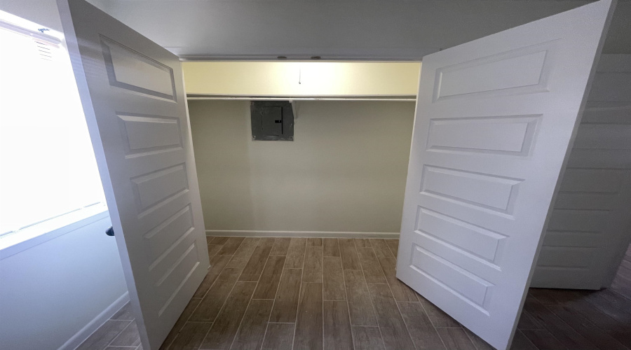 3005 E Price St, LAREDO, Texas 78043, 2 Bedrooms Bedrooms, 5 Rooms Rooms,1 BathroomBathrooms,Residential,For Rent,3005 E Price St,20252046