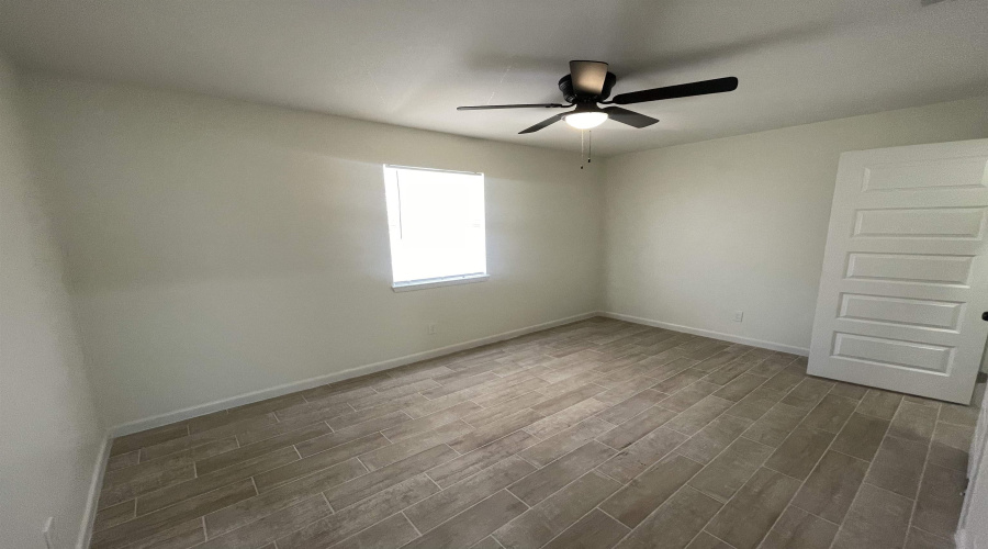 3005 E Price St, LAREDO, Texas 78043, 2 Bedrooms Bedrooms, 5 Rooms Rooms,1 BathroomBathrooms,Residential,For Rent,3005 E Price St,20252046