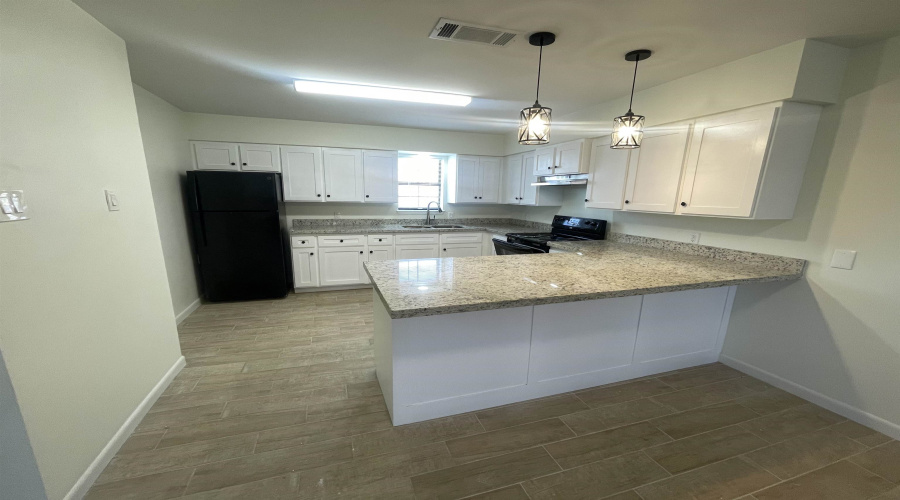 3005 E Price St, LAREDO, Texas 78043, 2 Bedrooms Bedrooms, 5 Rooms Rooms,1 BathroomBathrooms,Residential,For Rent,3005 E Price St,20252046