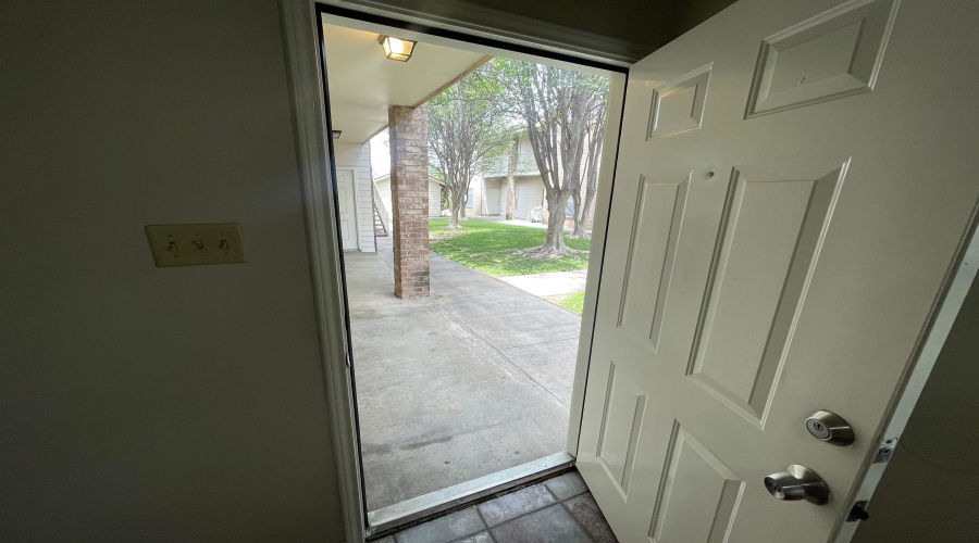 511 Shiloh Dr, LAREDO, Texas 78045, 1 Bedroom Bedrooms, 4 Rooms Rooms,1 BathroomBathrooms,Residential,For Rent,511 Shiloh Dr,20252047