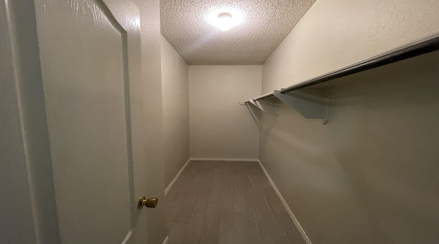 511 Shiloh Dr, LAREDO, Texas 78045, 1 Bedroom Bedrooms, 4 Rooms Rooms,1 BathroomBathrooms,Residential,For Rent,511 Shiloh Dr,20252047