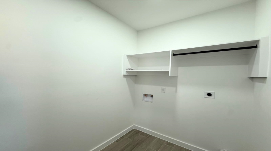 2919 Earthaven Dr, LAREDO, Texas 78046, 3 Bedrooms Bedrooms, 5 Rooms Rooms,2 BathroomsBathrooms,Residential,For Sale,2919 Earthaven Dr,20252060