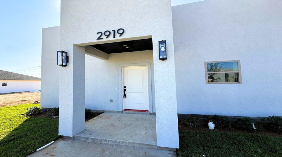 2919 Earthaven Dr, LAREDO, Texas 78046, 3 Bedrooms Bedrooms, 5 Rooms Rooms,2 BathroomsBathrooms,Residential,For Sale,2919 Earthaven Dr,20252060