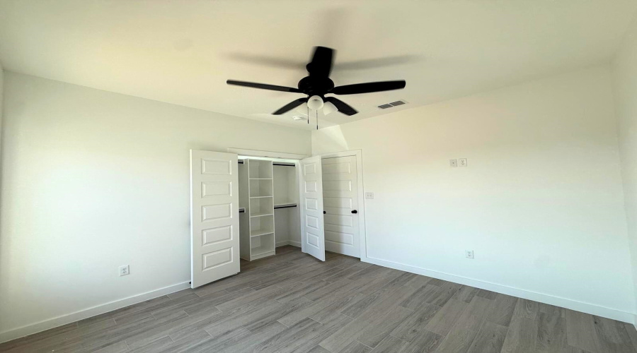 2919 Earthaven Dr, LAREDO, Texas 78046, 3 Bedrooms Bedrooms, 5 Rooms Rooms,2 BathroomsBathrooms,Residential,For Sale,2919 Earthaven Dr,20252060