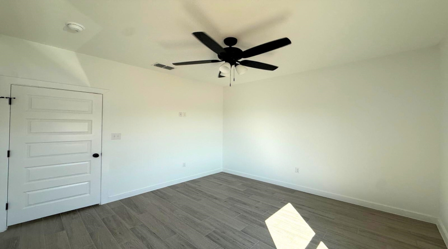 2919 Earthaven Dr, LAREDO, Texas 78046, 3 Bedrooms Bedrooms, 5 Rooms Rooms,2 BathroomsBathrooms,Residential,For Sale,2919 Earthaven Dr,20252060