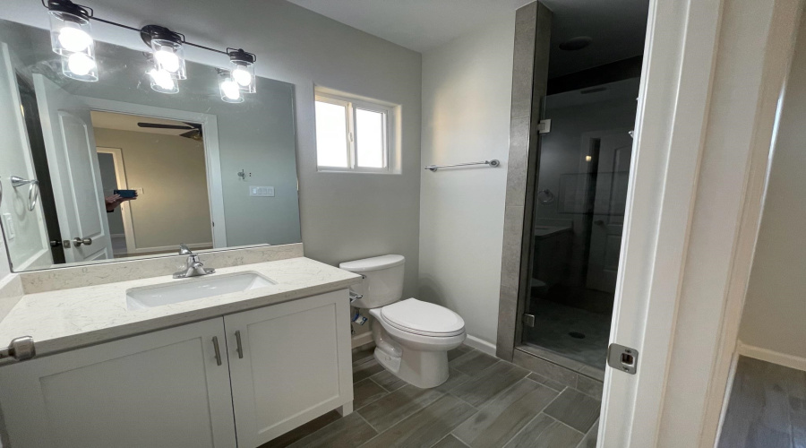 5527 Conroe St, Laredo, Texas 78046, 4 Bedrooms Bedrooms, 7 Rooms Rooms,3 BathroomsBathrooms,Residential,For Rent,5527 Conroe St,20252091