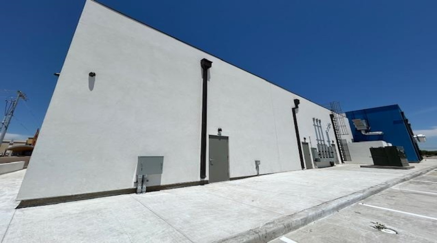 2411 Jacaman Rd, Laredo, Texas 78041, ,Commercial retail/office,For Rent,2411 Jacaman Rd,20252110