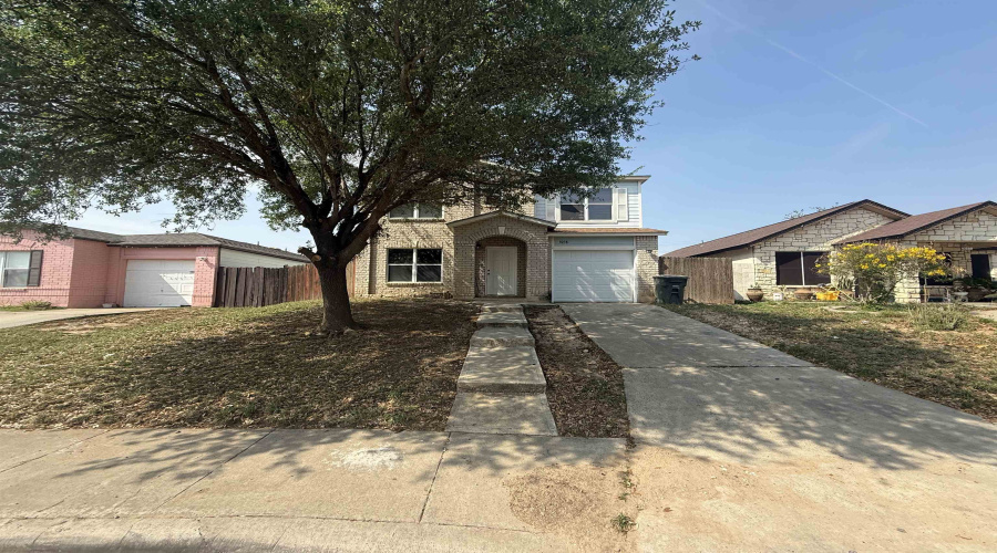 3038 St Isaac Lp, Laredo, Texas 78045, 3 Bedrooms Bedrooms, 5 Rooms Rooms,2 BathroomsBathrooms,Residential,For Sale,3038 St Isaac Lp,20251397