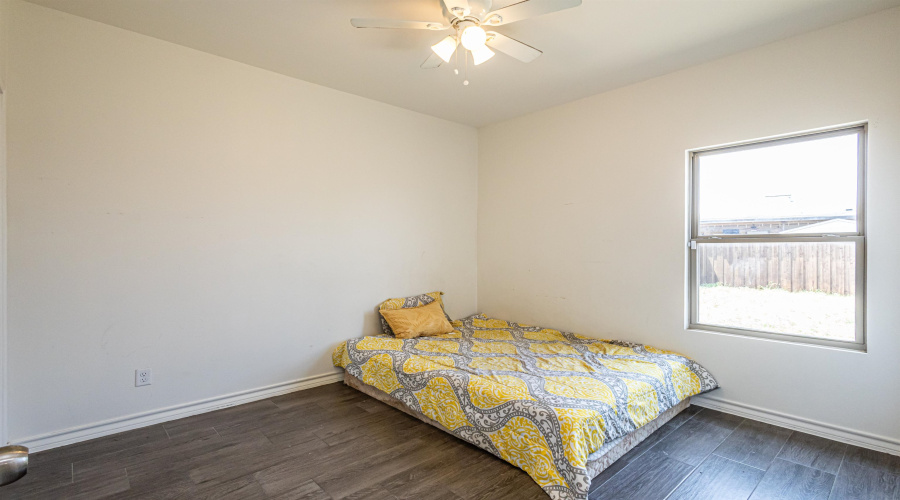 5508 Moses Lp., LAREDO, Texas 78046, 3 Bedrooms Bedrooms, 5 Rooms Rooms,2 BathroomsBathrooms,Residential,For Sale,5508 Moses Lp.,20252141